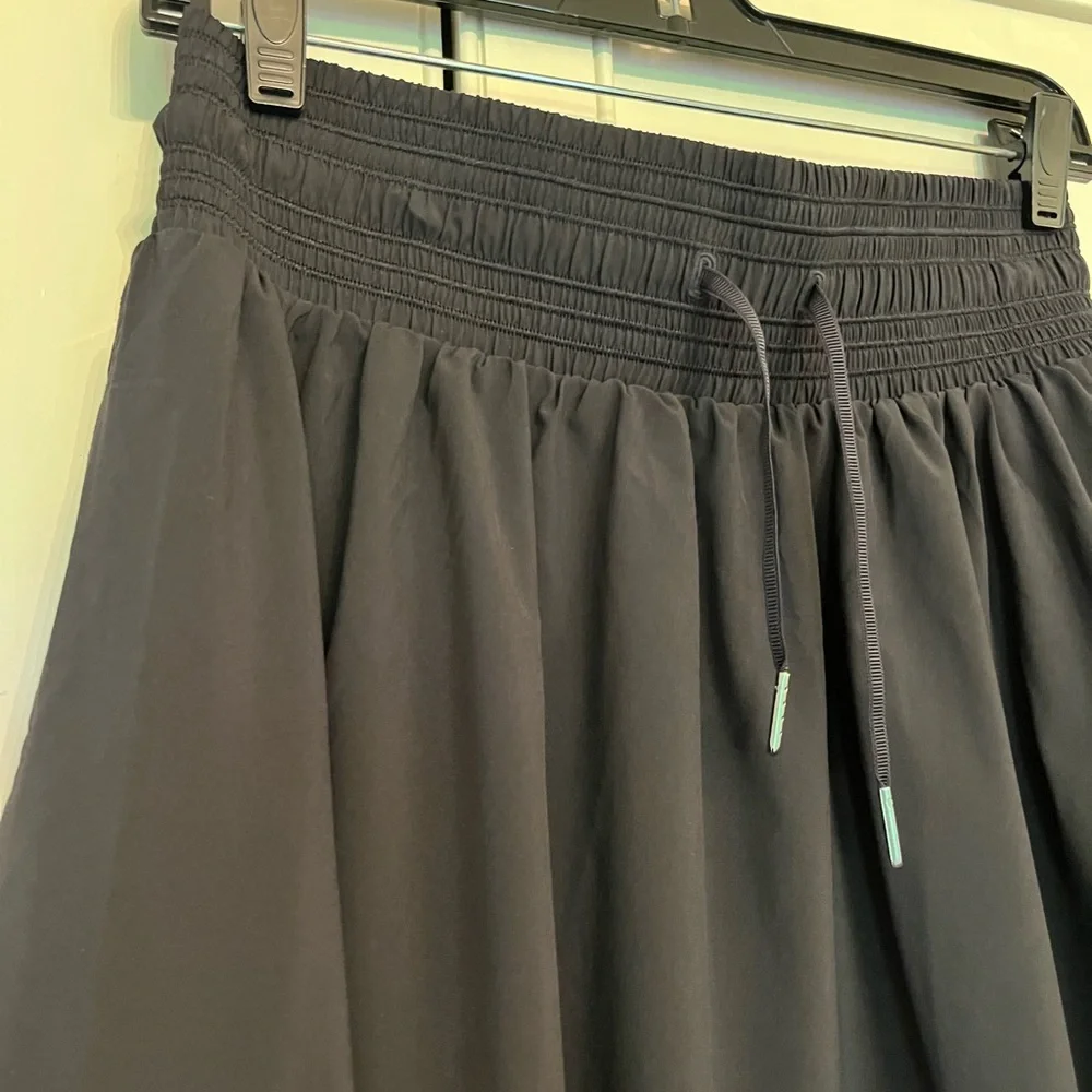 lululemon Black A-Line Drawstring Skirt - Picture 2 of 6